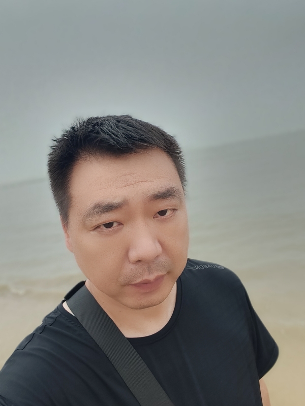 听风的蚕的第一张照片--台湾闪婚服务中心