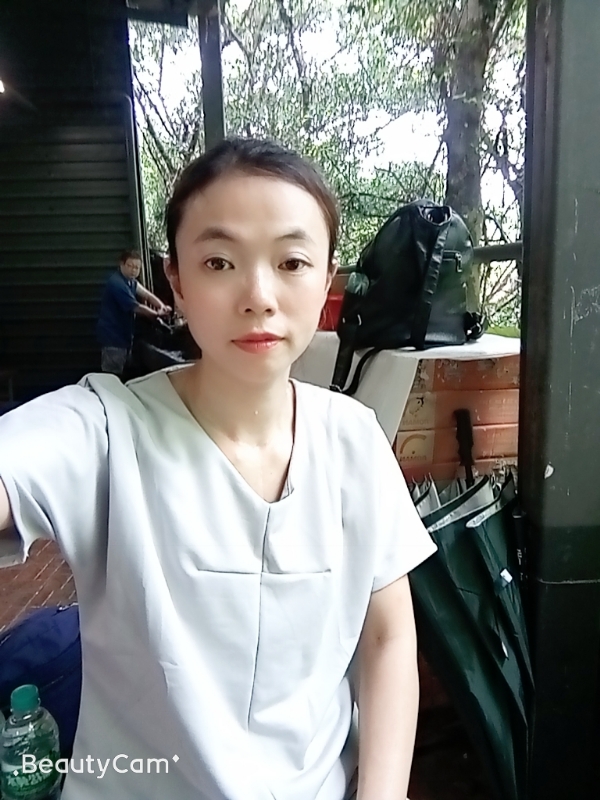 vivi的第一张照片--台湾闪婚服务中心